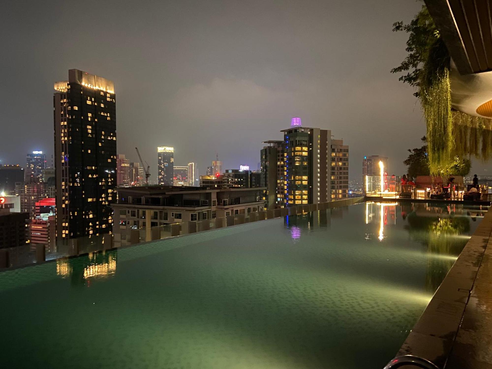 Ceylonz Suites Klcc By Staybliss Kuala Lumpur Exteriör bild
