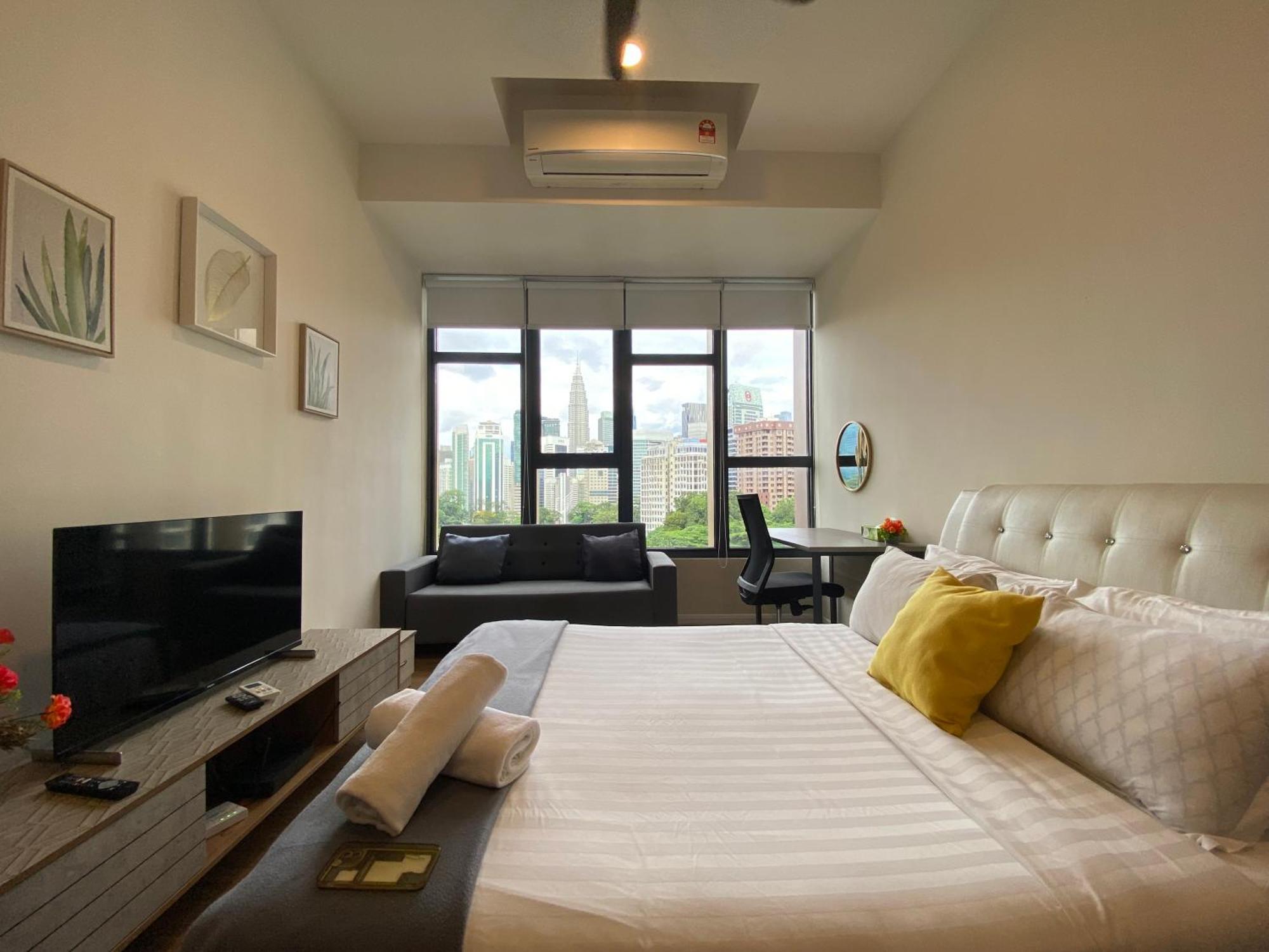 Ceylonz Suites Klcc By Staybliss Kuala Lumpur Exteriör bild