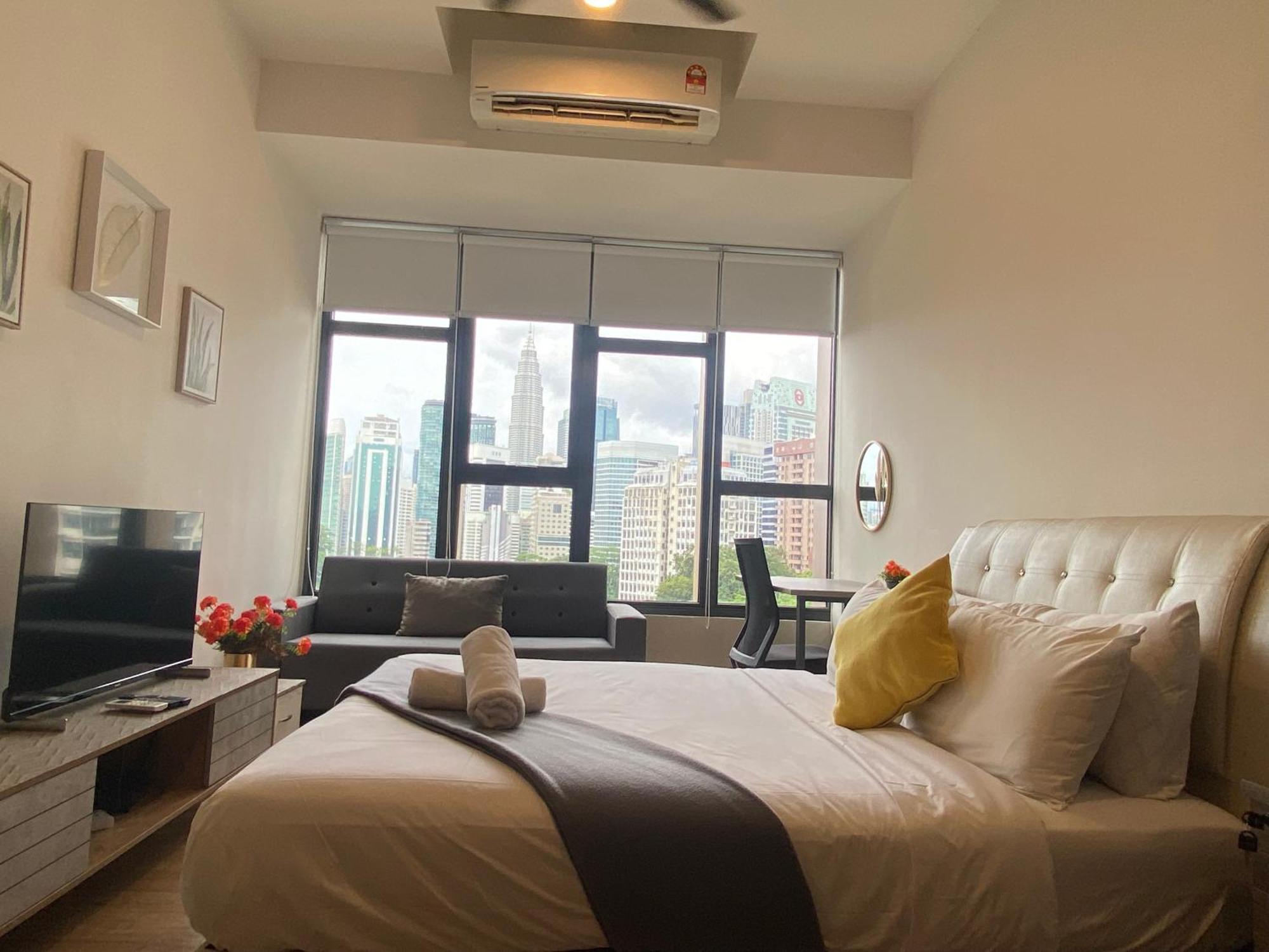 Ceylonz Suites Klcc By Staybliss Kuala Lumpur Exteriör bild