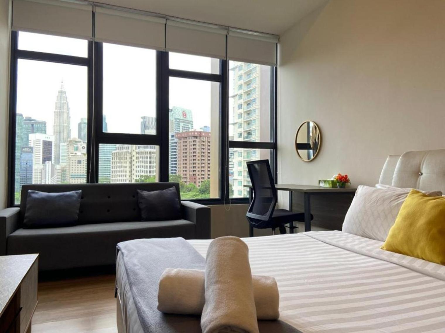 Ceylonz Suites Klcc By Staybliss Kuala Lumpur Exteriör bild